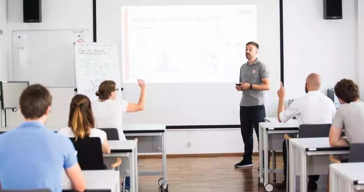 Fronius Produktschulung im Energiehaus Luzern